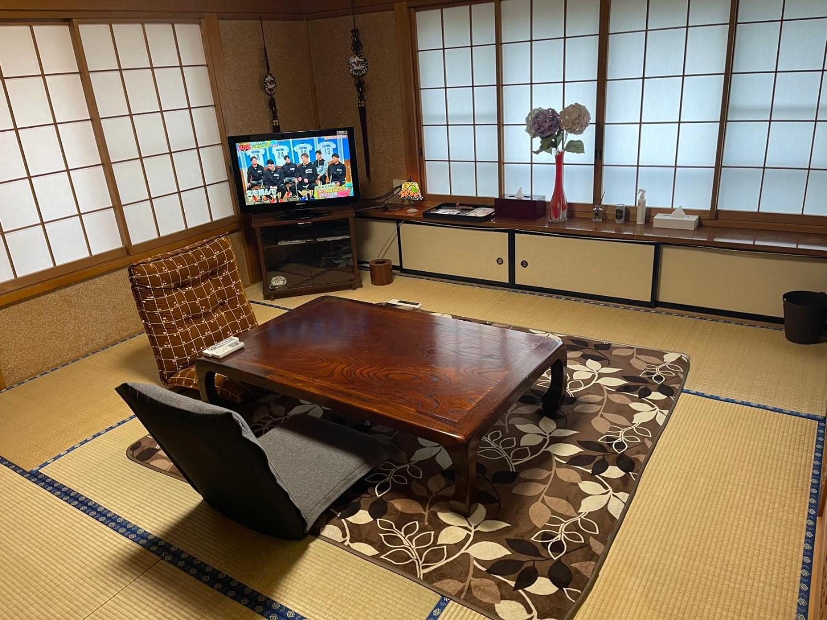 New Open『天然温泉』芦ノ湖畔の完全貸切別荘 Hakone Exterior photo